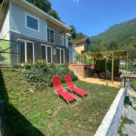 Lake House Jablanica المظهر الخارجي الصورة
